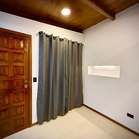 Апартаменты Casa Elalu Кито Экстерьер фото